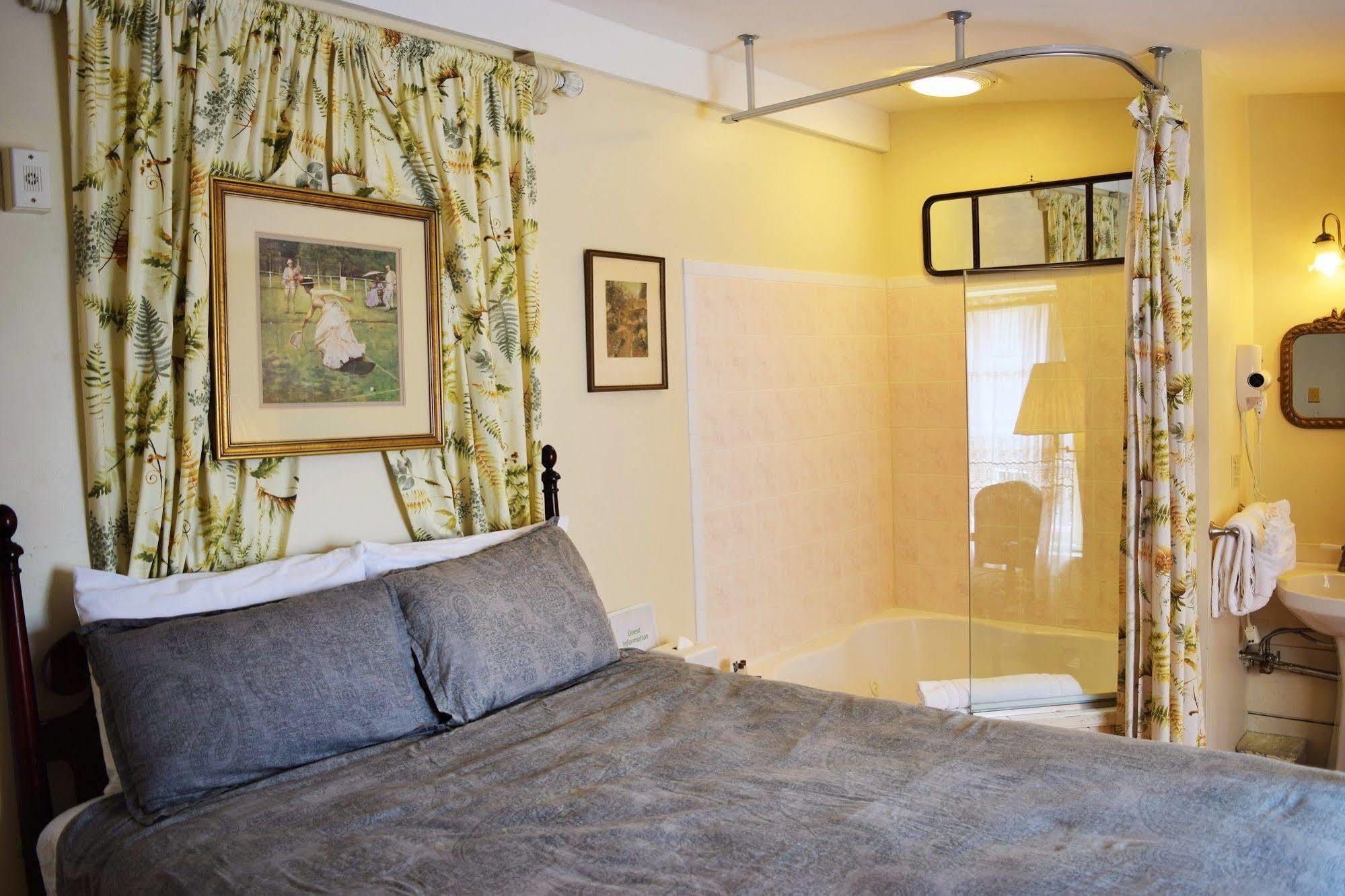 Inn On Bellevue (Adults Only) ニューポート エクステリア 写真