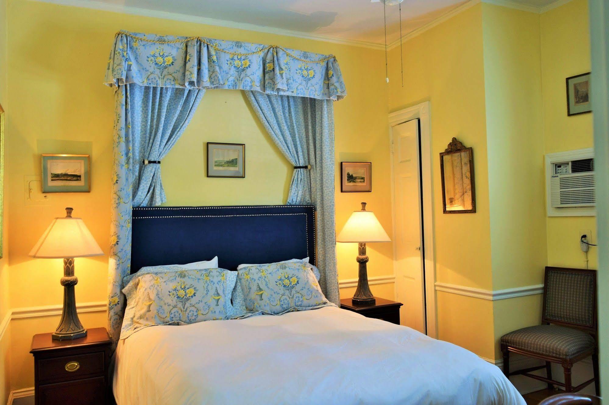 Inn On Bellevue (Adults Only) ニューポート エクステリア 写真