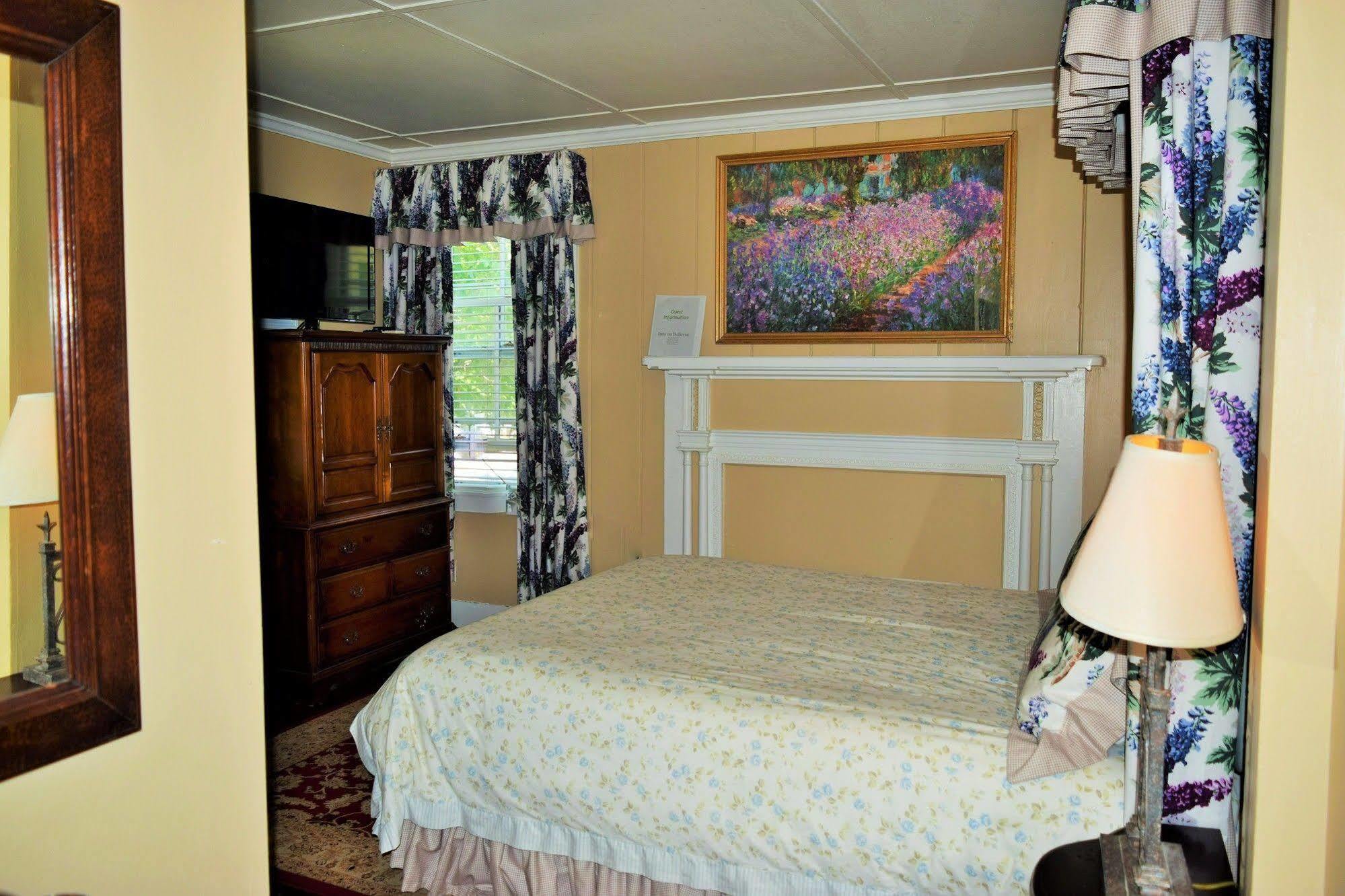 Inn On Bellevue (Adults Only) ニューポート エクステリア 写真