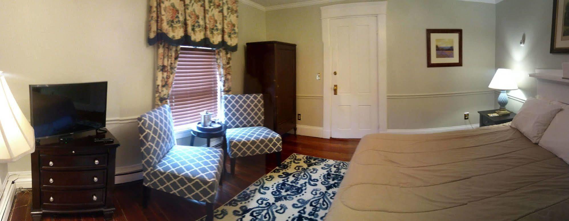 Inn On Bellevue (Adults Only) ニューポート エクステリア 写真